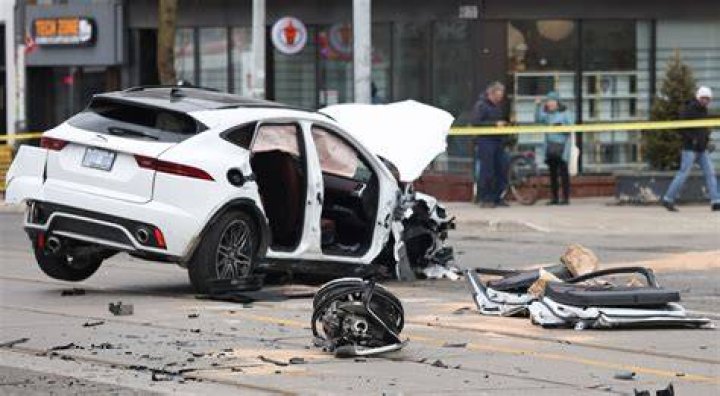 a Land O Lakes HS Student Died in Car Accident