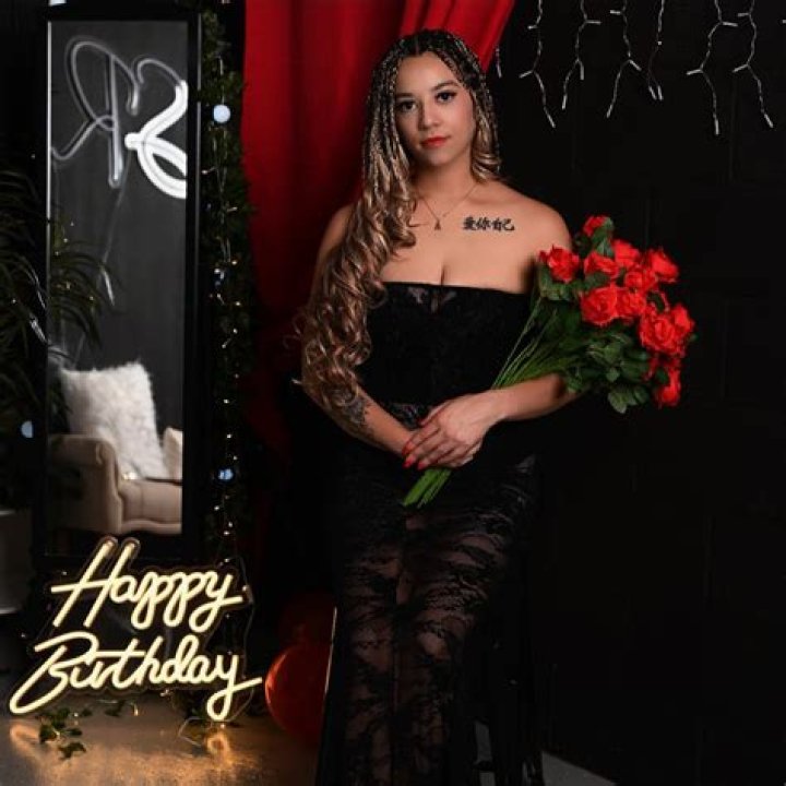 Asia Rayne Bell: The Rising Star of the Entertainment Industry