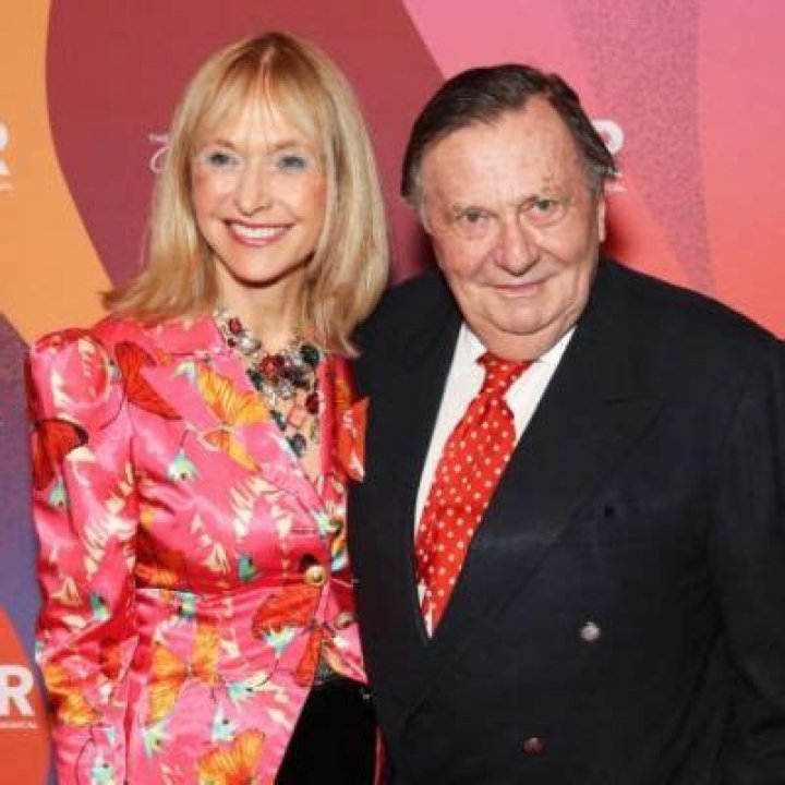 Barry Humphries Wiki: What’s His Nationality? Religion And Ethnicity Details