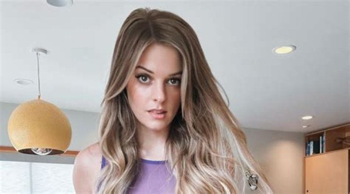 Bri blossom Leaked Onlyfans Videos & Photos The Talks Today