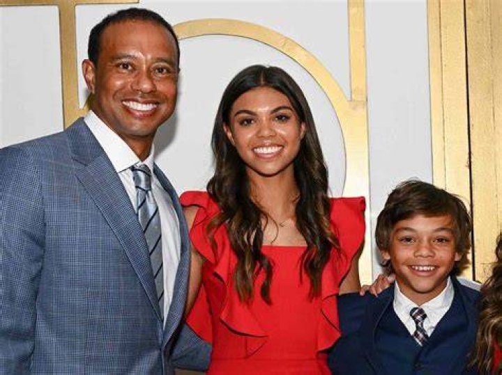 Carlos Woods Bio, Wiki, Age, Family, Wife, Son, NFL and Net Worth ·