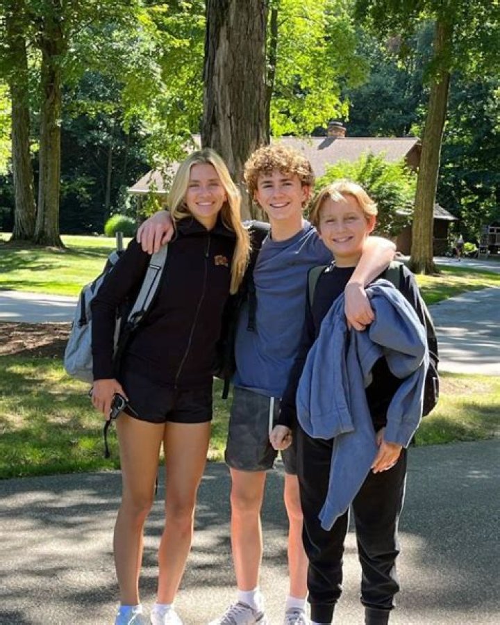 Everything about Leena Scobell Walker Scobells Sister And Meet His Parents