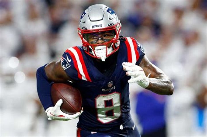 Exploring the Journey and Impact of Steffon Diggs: An NFL Superstar
