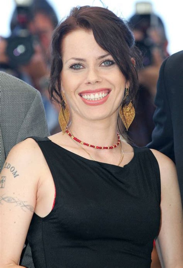 Fairuza Balk Biography ·
