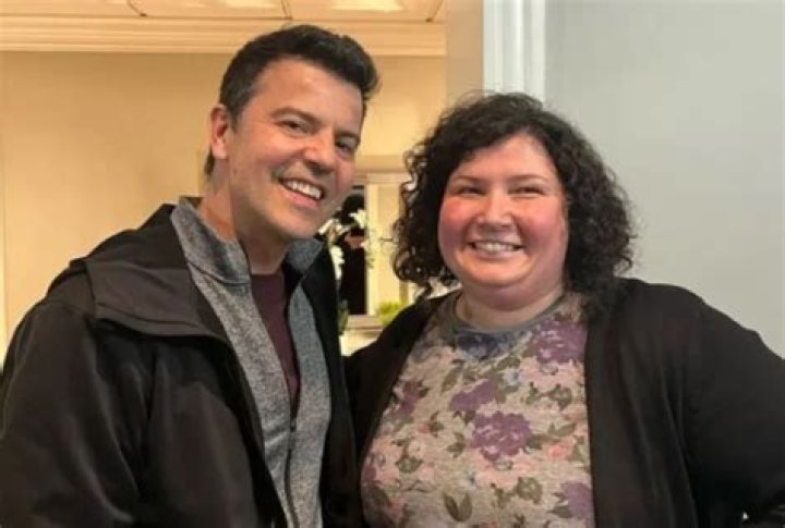 Find Out More About Jordan Knight’s Wife Evelyn Melendez! Are They Still Together?!