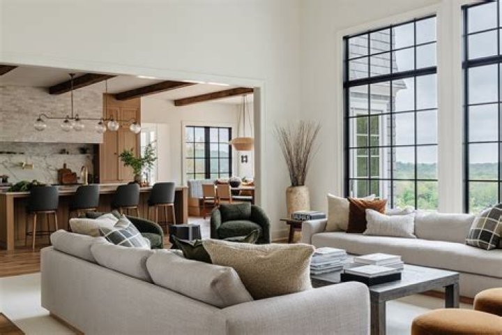 Home Decor Tips Inspired By Skye Summers' Cozy Abode (Exclusive Leaks)