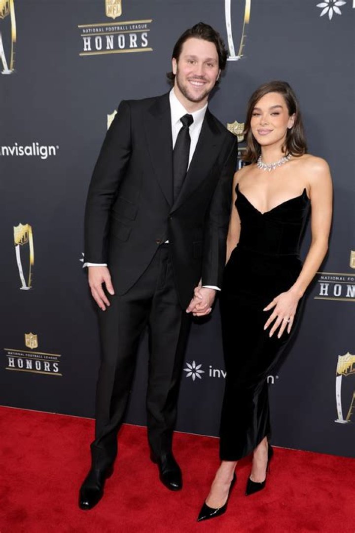 How Hailee Steinfeld And Josh Allen Found Each Other