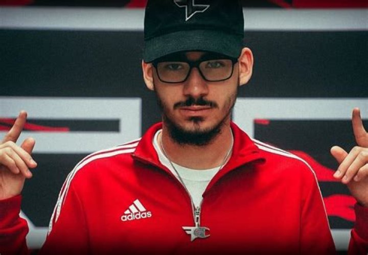 How Old Is Faze Sway? Uncovering the Age of a Gaming Sensation
