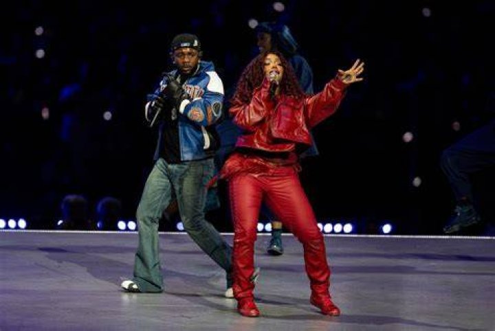 Lyrics from 'Blind' by hip-hop singer-songwriter SZA will stay with you