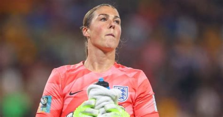 Mary Earps Partner: A Deep Dive into the Life and Love of the Renowned Goalkeeper