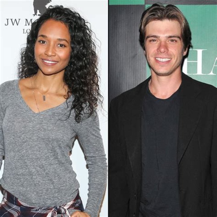 Matthew Lawrence And Chilli Age