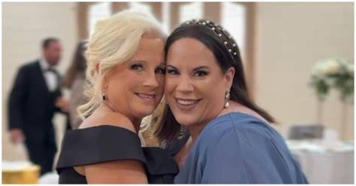 Meet Shanon Burdett, Whitney Thore Sister Angie Burdett Husband ·