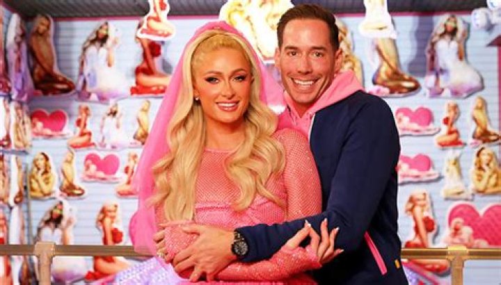 Paris Hilton S Husband Carter Reum Has Secret