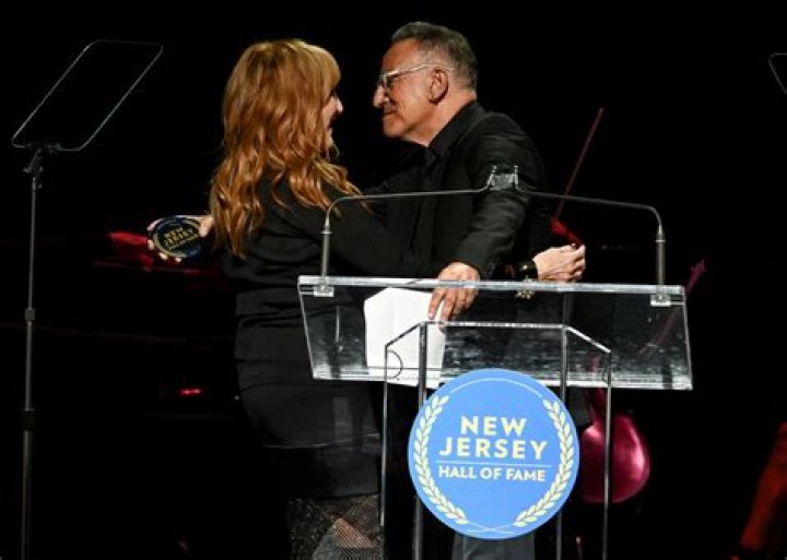 Patti Scialfa: The Life, Music, and Impact of a Legendary Artist