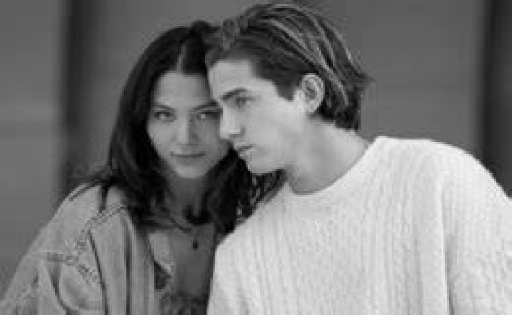 Story Of Fivel Stewart & Boyfriend Andrew Kai That Will Melt Your Heart ·