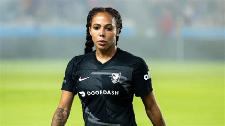 Sydney Leroux's Relationship Status: Who's She Dating Now?