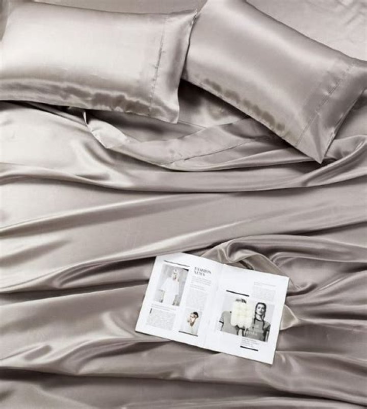 The Luxurious Allure of Satin Sheets: A Comprehensive Guide
