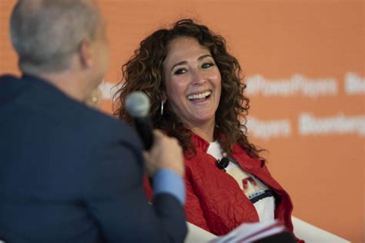 The Woman Behind The Famous Manager