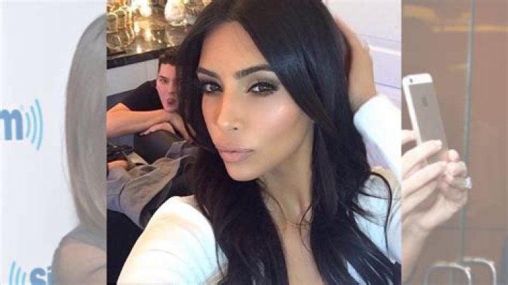 Tim Gunn Flips Through Kim Kardashian Selfie Book: "IQ Is Plummeting" ·
