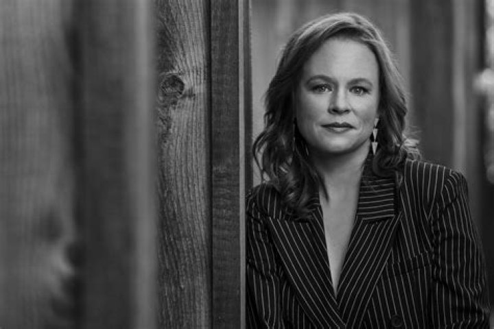 Uncover The Rich Tapestry Of Thora Birch's Net Worth