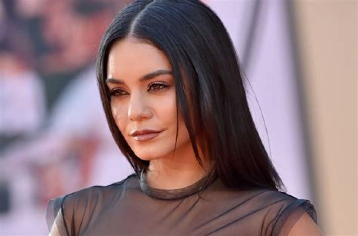 Unraveling the Vanessa Hudgens Nude Leak: A Comprehensive Exploration