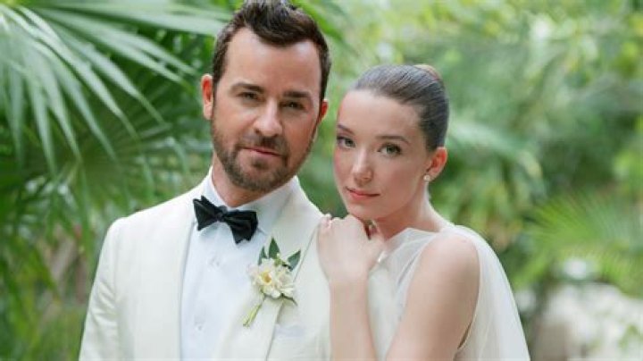 Unveiling The Secrets Of Nicole Brydon Bloom's Parents: Melanie And David