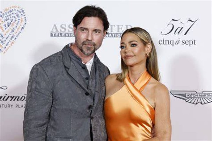 Unveiling The Truth: Emily Blunt's Deafness Explored