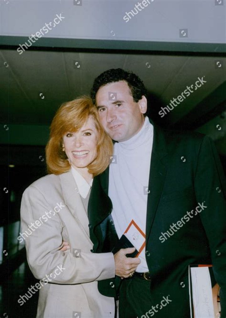 Who Is Stephanie Powers Husband?